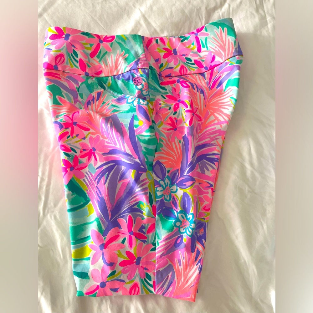 Lilly Pulitzer Lucretia Shorts Sz 2 View 2